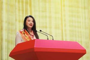 喜报！半岛(中国)一站式服务平台集团创始人、党支部书记陈文舒获评“最美巾帼创业带头